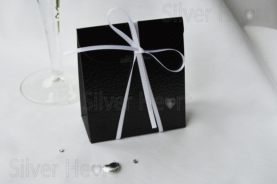 Black Sachetto Bag, wedding favour boxes, 5x2.5cm. 